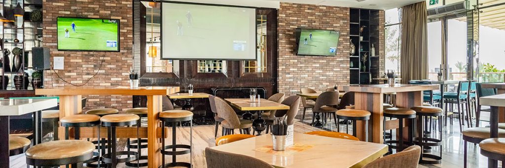 71 Sports Bar